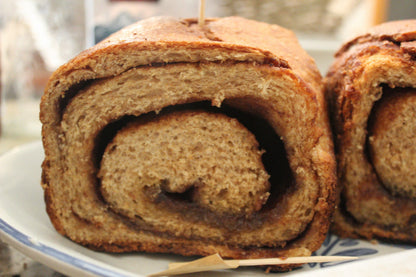 Cinnamon Raisin Swirl Sandwich Bread